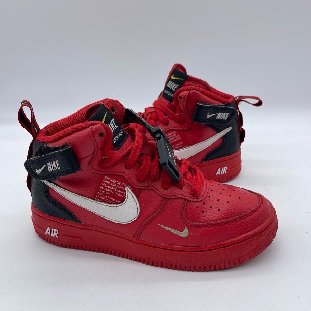 Nike Air Force 1 Mid LV8 AV3803-600 Youth Size 4Y Shoes University Red Sneakers